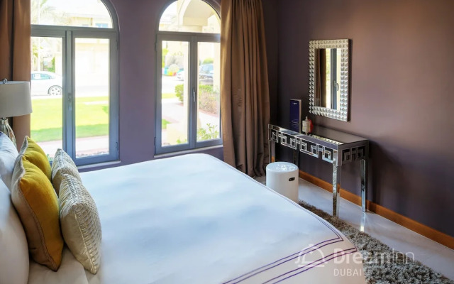 The Palm Jumeirah Villas - Frond O