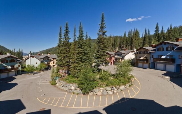 Snow Creek Village #20 By Bear Country