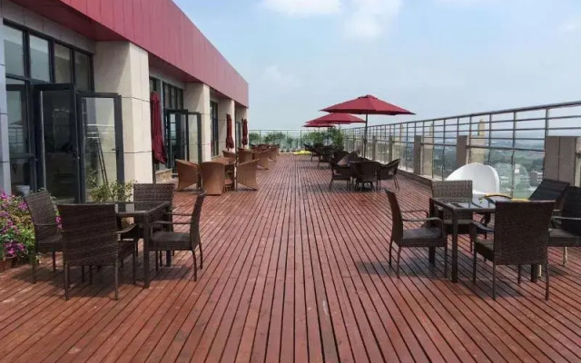 Ramada Plaza by Wyndham Changsha East