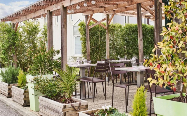 Sure Hotel by Best Western Valence Nord