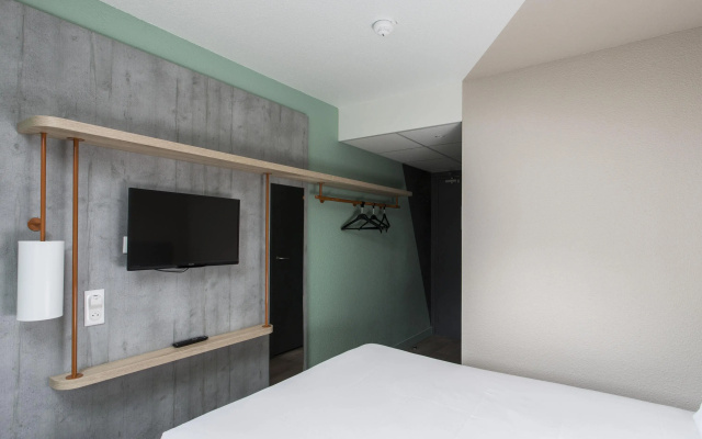 ibis budget Senlis