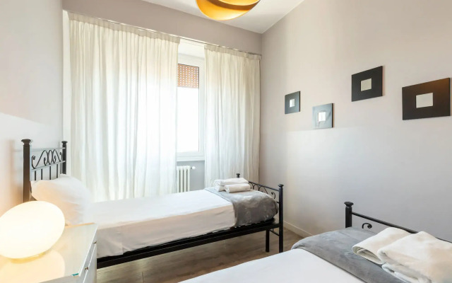 Milan Retreats - Central Station