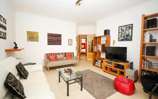 A64 - Barreira Holiday Flat in Lagos