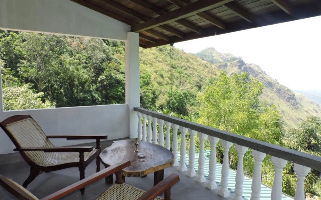 Misty Hills Ella Resort