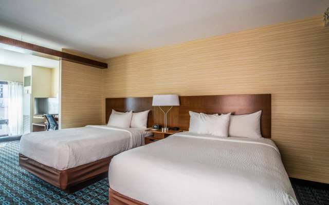 Fairfield Inn & Suites Chicago Downtown/River North