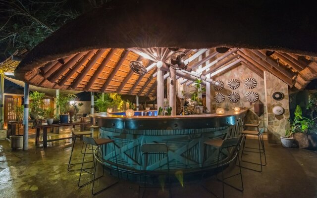 Thornybush Waterside Lodge