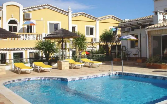 Vila Dom Dinis
