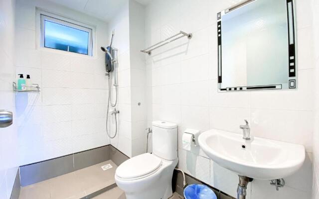 Seasons Luxury Apartment By Jk Home