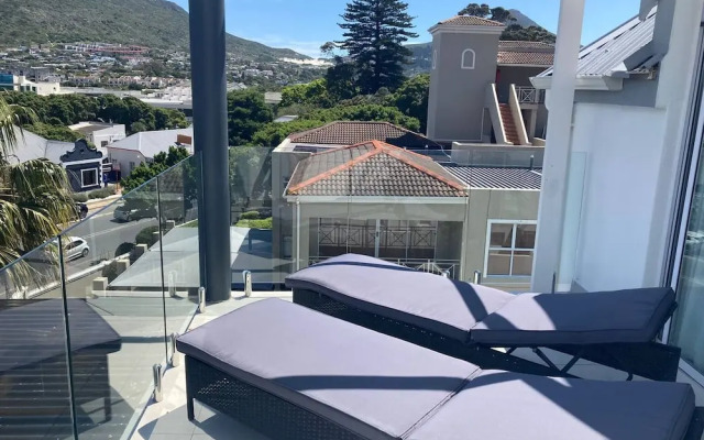 Oceanfront Apartment in Cape Town With Stunning Views