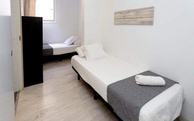 Hostal Easy Sants