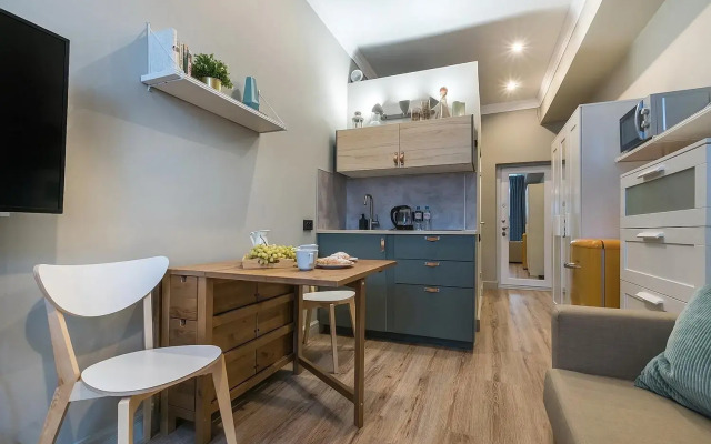 Apartment in 2nd Volny lane 11x2