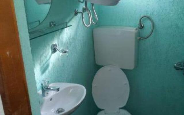 Accommodation Sutomore