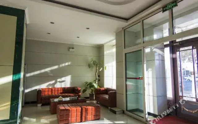Hailaer Baolong Holiday Hotel