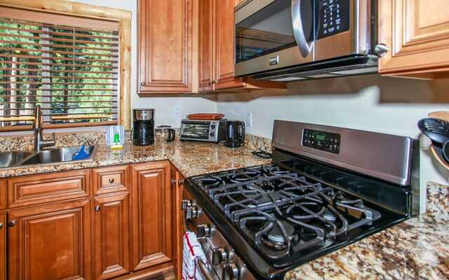 Stellar Lodge-1868 by Big Bear Vacations