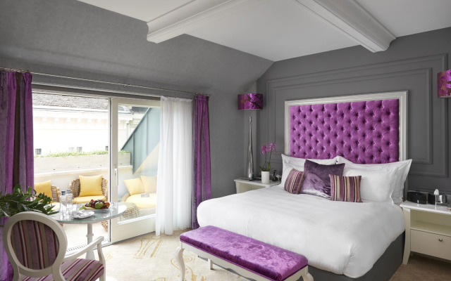 Aria Hotel Budapest by Library Hotel Collection