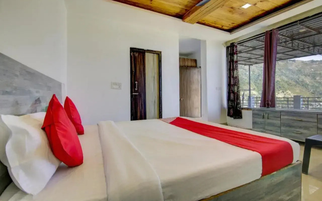 OYO Flagship 80477J Hotel Mount Delight