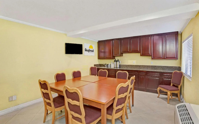 Days Inn Whittier Los Angeles