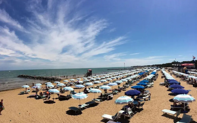 Villa With Private Garden Great for Children