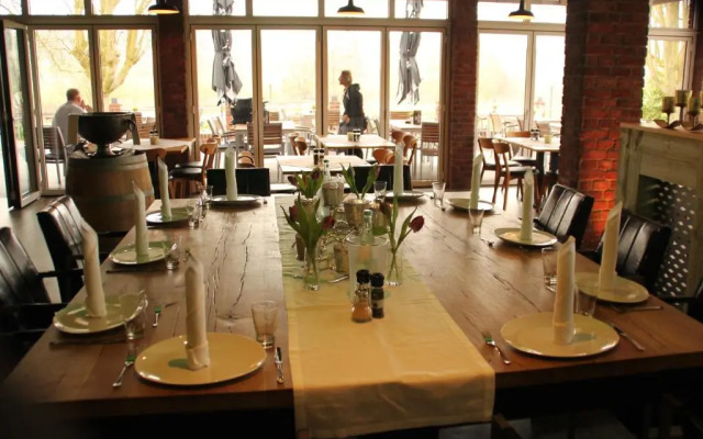 Mintarder Wasserbahnhof