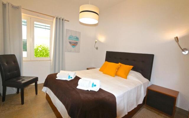 Neptuno 97 - Clever Details