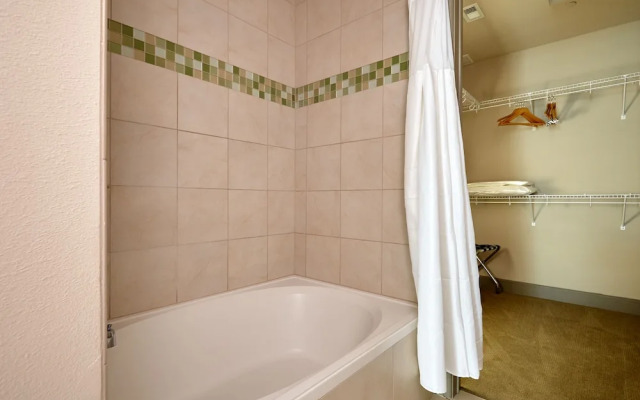 Sonder - Gables Park17