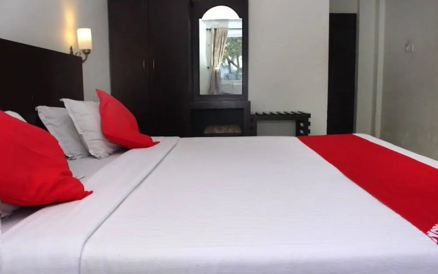 Kallarackal Residency by OYO Rooms