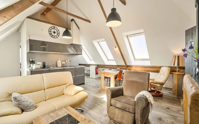 Rustic Apartment in old Dutch Farmhouse