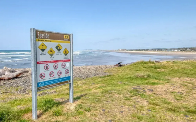 The Sea Knoll