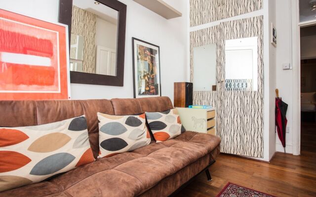 1 Bedroom Flat In West Kensington
