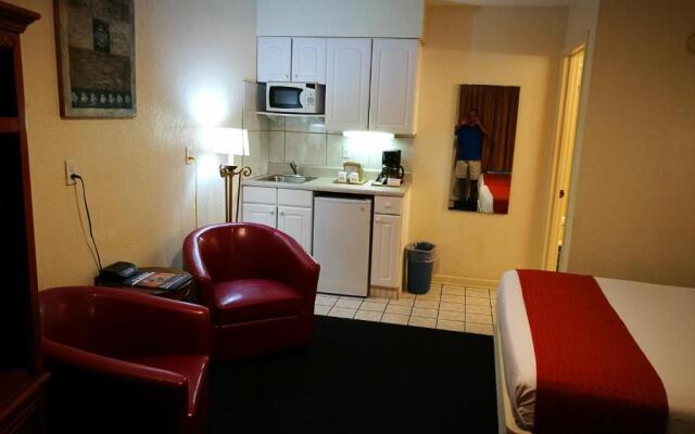 Merida Inn and Suites