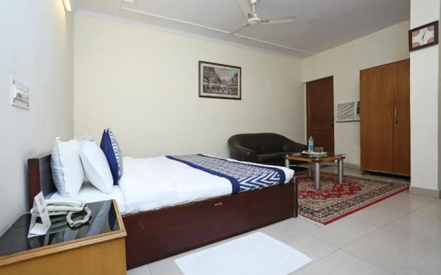 OYO Rooms Govindpuri Metro