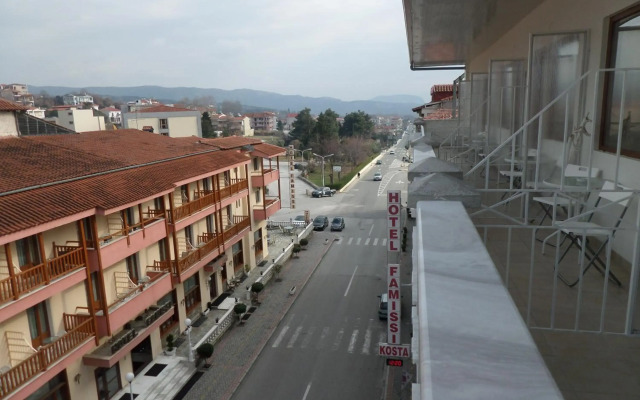 Hotel Kosta Famissi