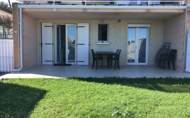 Hôtel Résidence les Flots