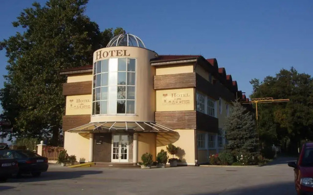 Hotel Lagus