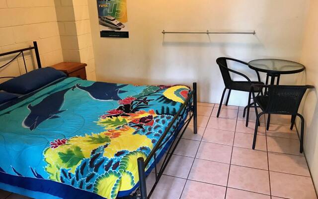 Calypso Backpackers