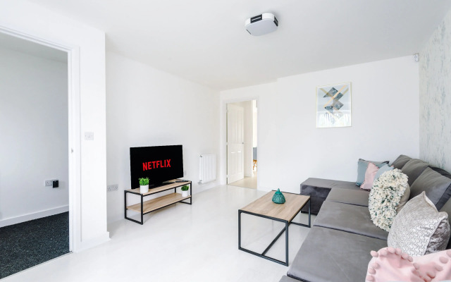 4 Bedroom House Manchester Hosted By MCR Dens