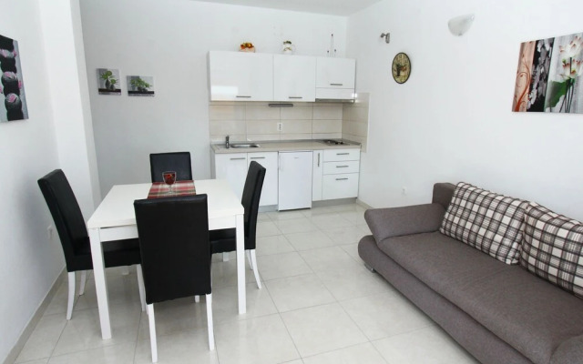 Renato - 150 m From Beach - A1