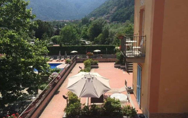 Aquazzurra Resort & Aparthotel