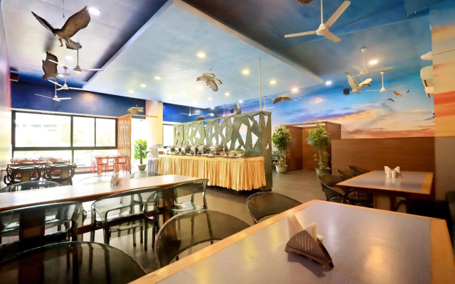 Hummingbird Resort