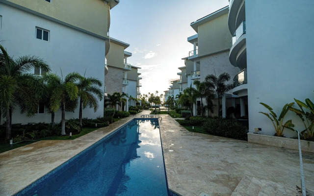 Playa Coral Condo in Paradise F22