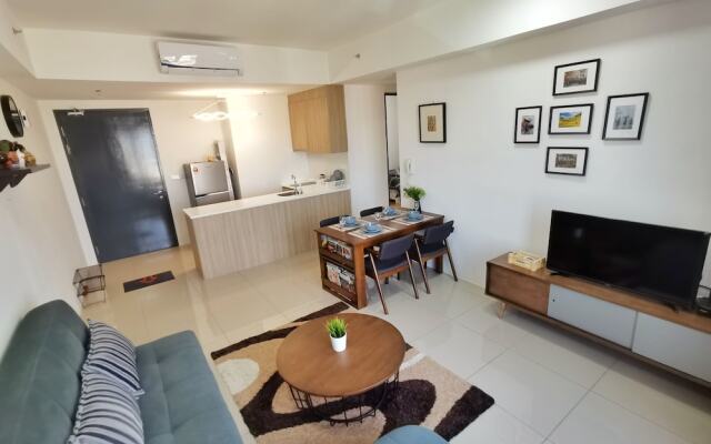 Tropicana 218 Suites