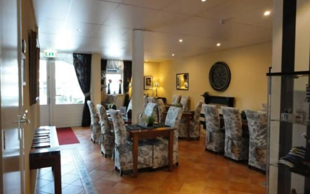 Hotel De Vier Seizoenen