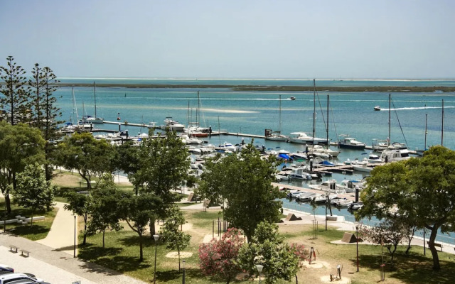 Del Mar Apartment - BT