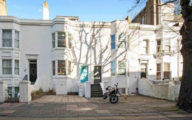 The Townhouse By My Getaways Free Parking
