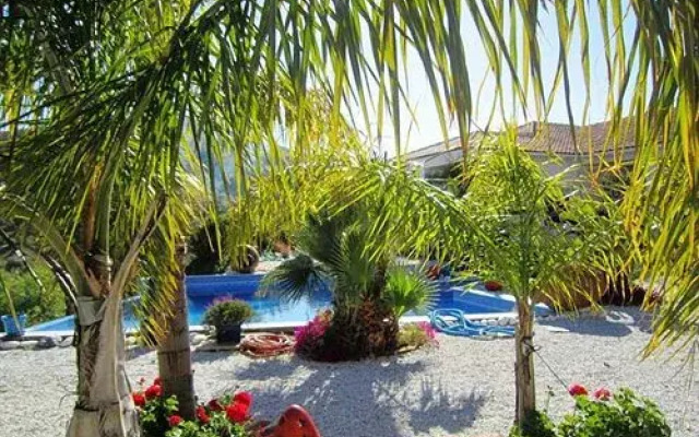 Azul Arenas Andalucia