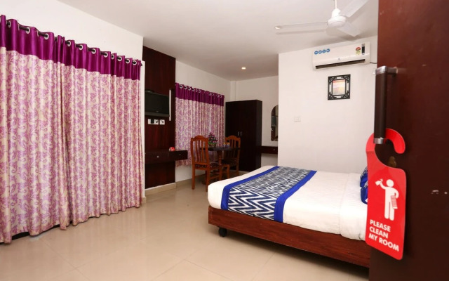 OYO 9417 Seaside Residency