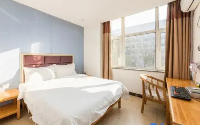 Starhouse Xingxiu Hanya  (Changchun Jilin Univesity Qianwei South Zone)