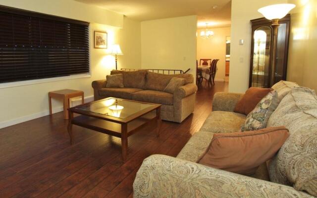 Cherry Tree Inn Victoria