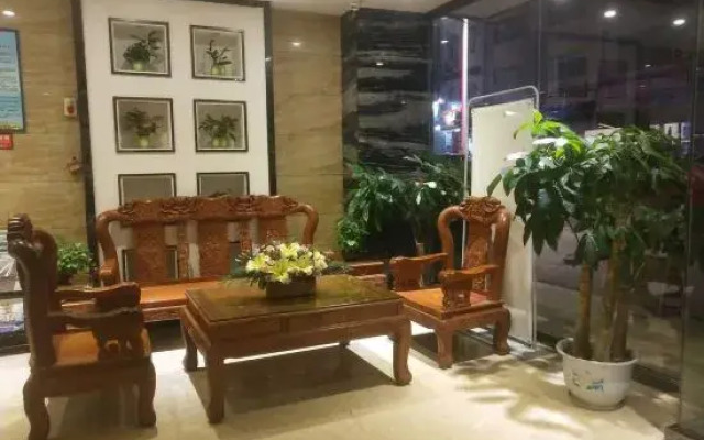 Shengshi Zhonghua Hotel