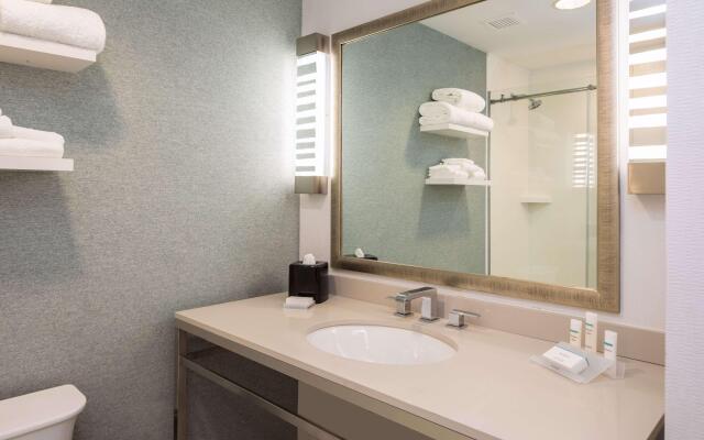 Hilton Garden Inn Pittsburgh Airport